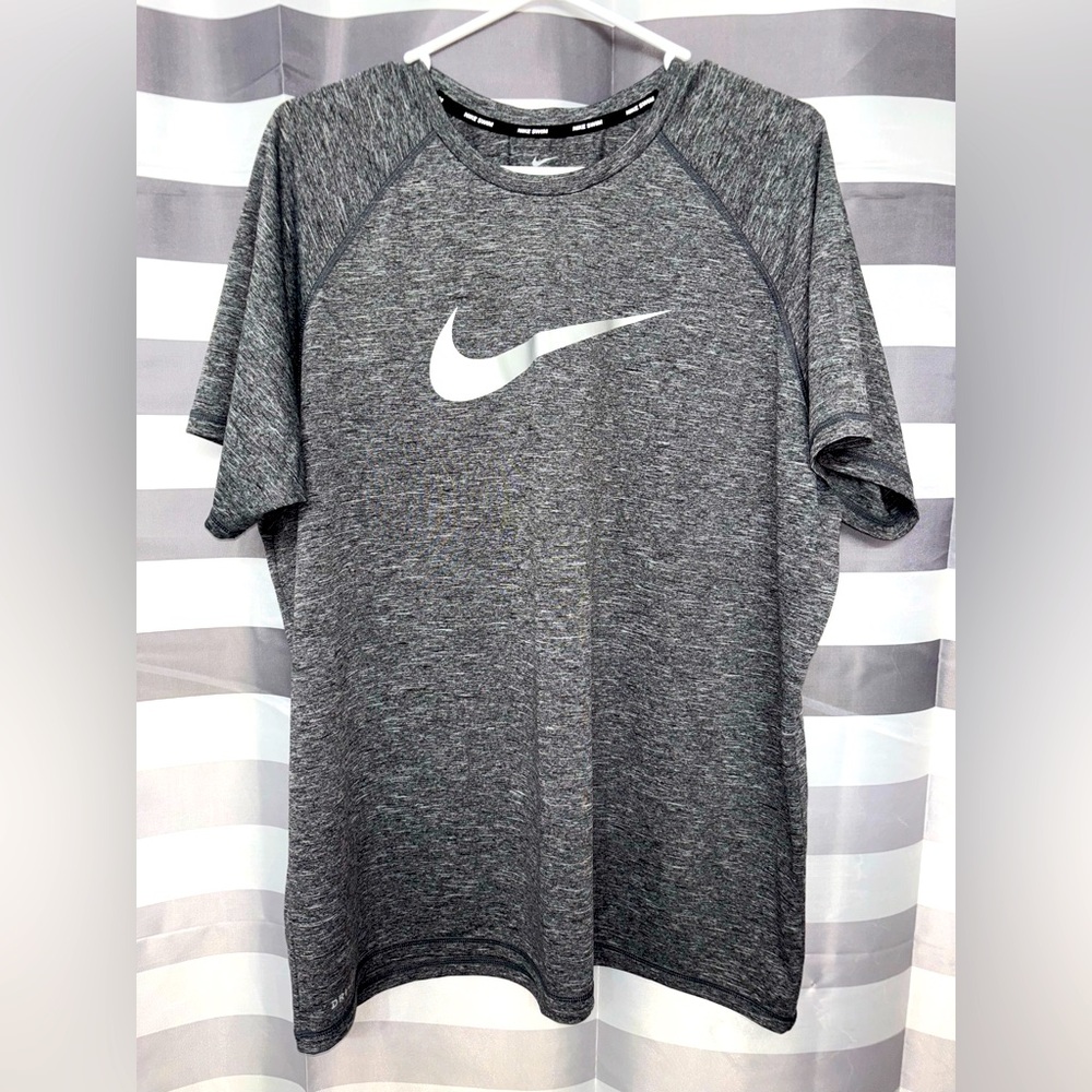Nike Men's Dri Fit T-Shirt